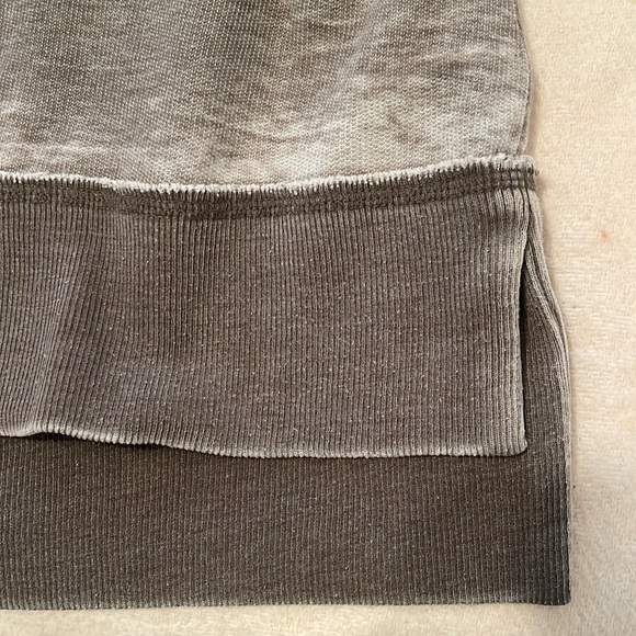 Lucky Brand Sweatshirt Gray Washed Size 1X - Picture 9 of 10